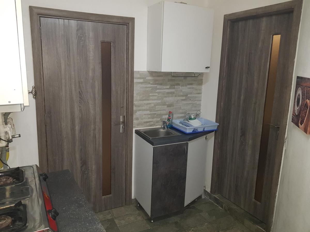 Studio Calea Victoriei Bucureşti